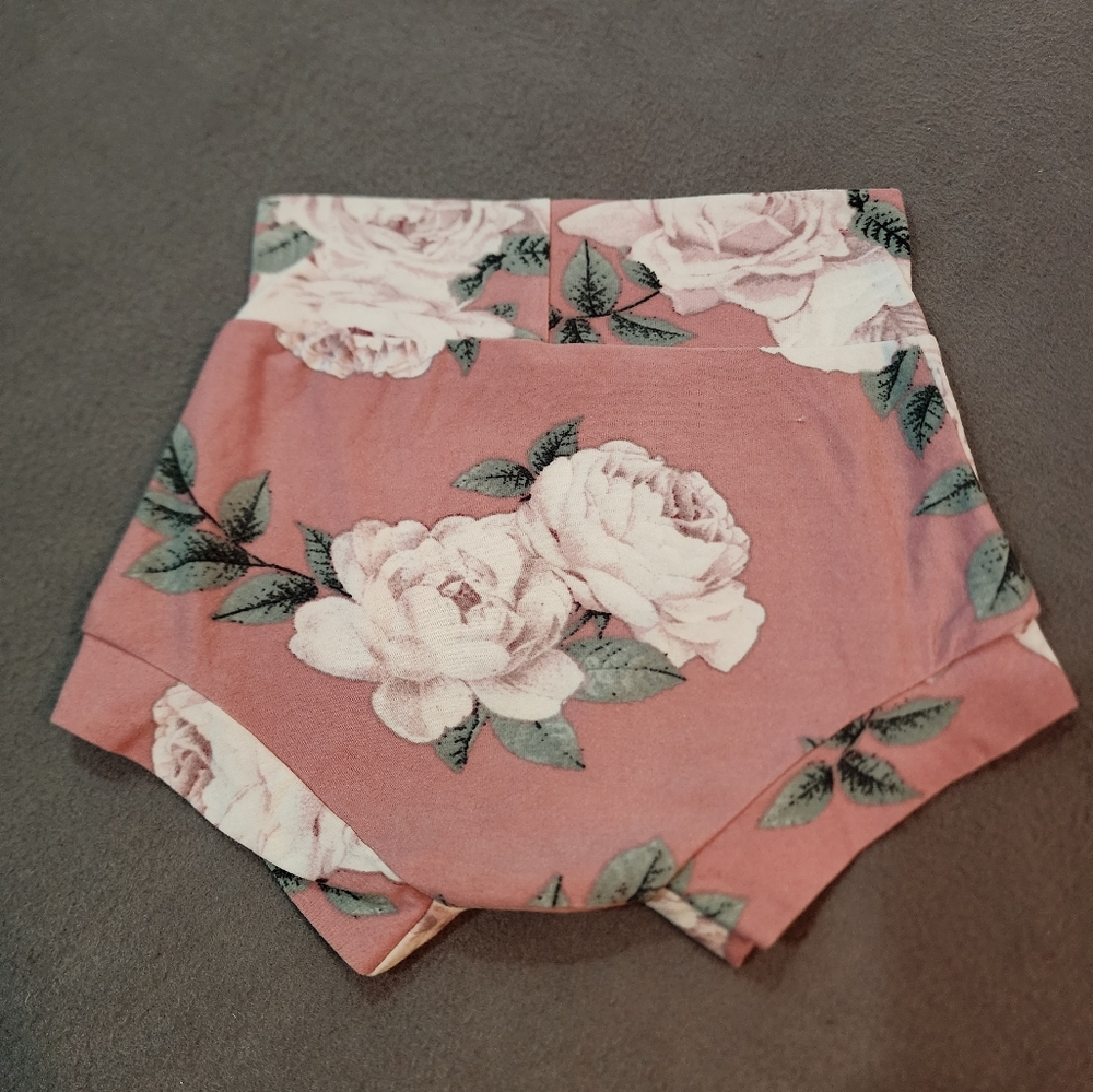 Light Pink Floral Bummies